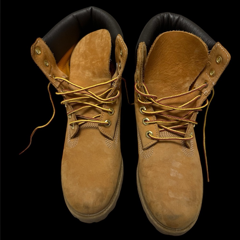 Timberland Tan Lace-Up Boots